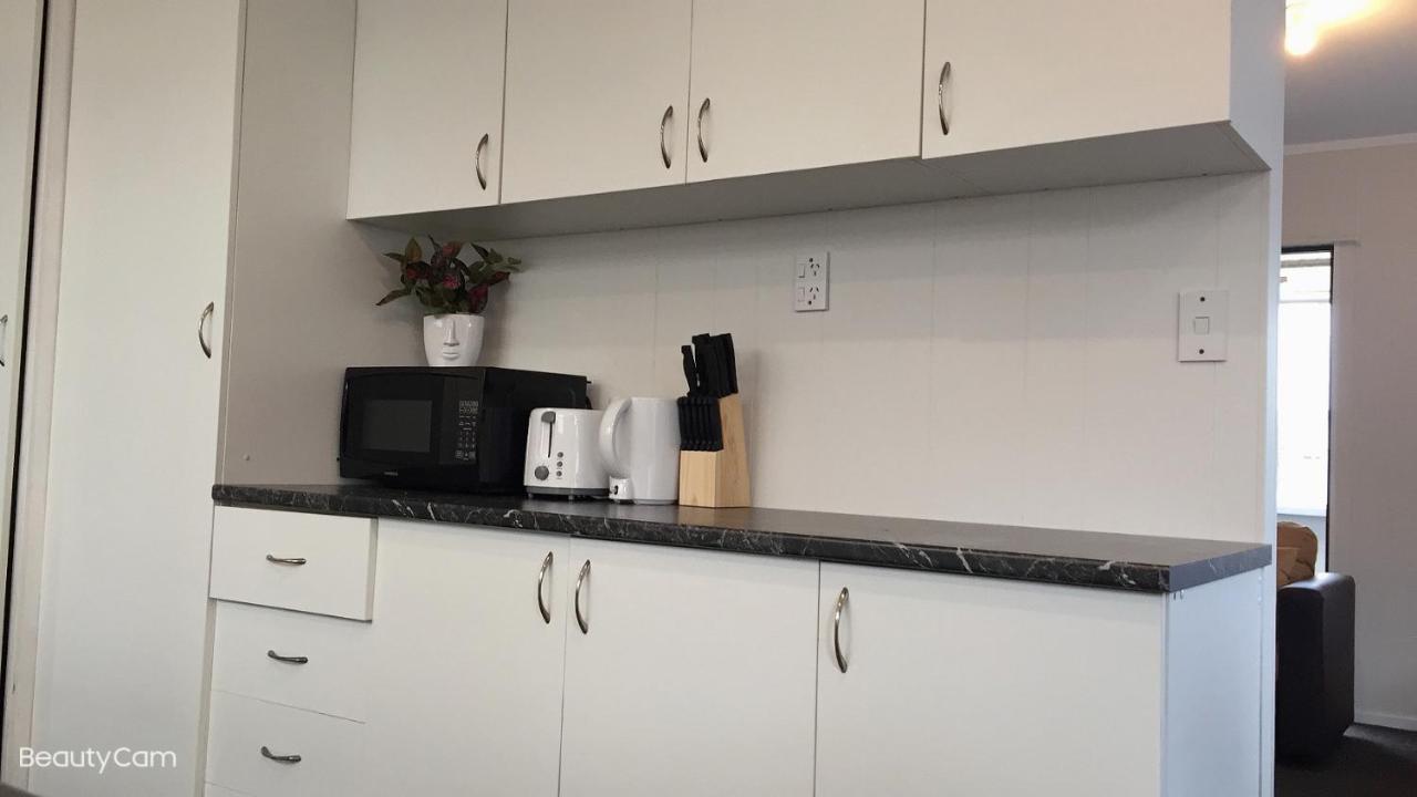 Cozy 3 Bedrooms House 6 Chapman Place Rotorua Exterior photo